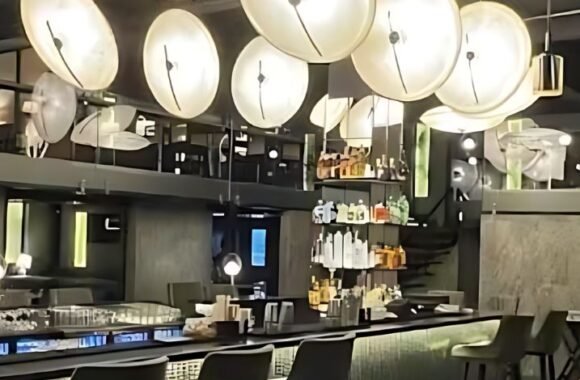 Saké - The Asian Lounge