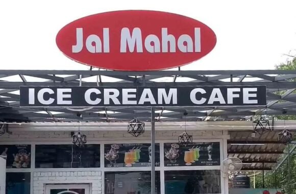 Jal Mahal Ice Cream Cafe